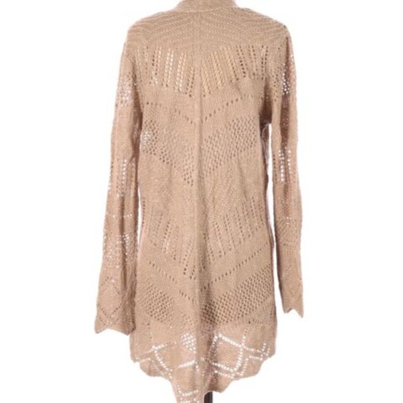 🔴LAST CHANCE🔴 AVLN Studio Cardigan Sweater - Picture 3 of 8